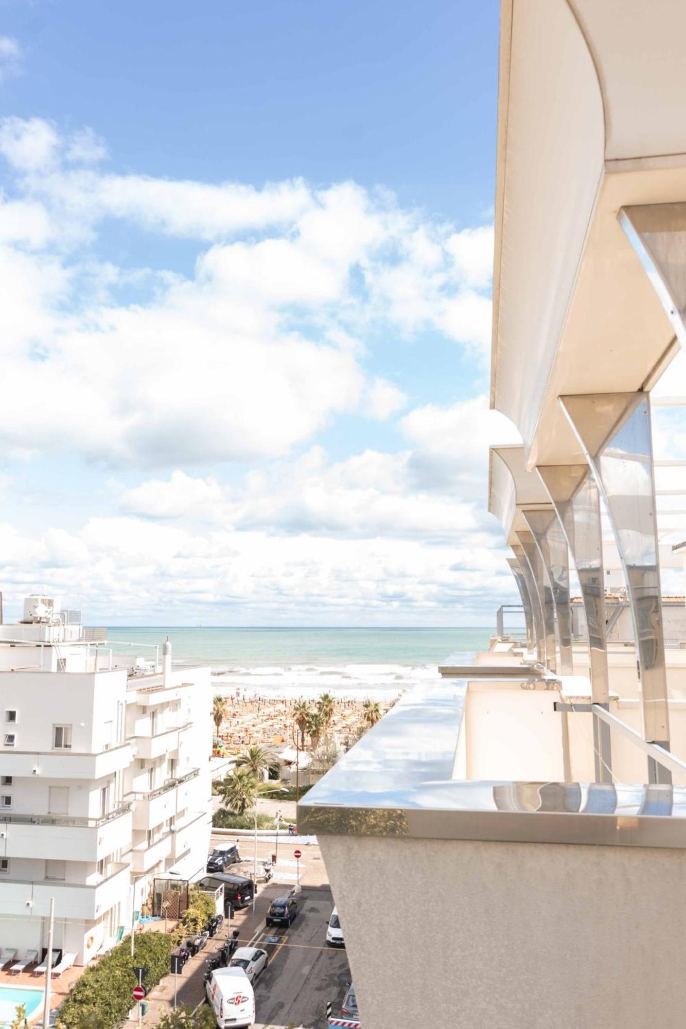 Hotel Saint Louis Rimini Exterior foto